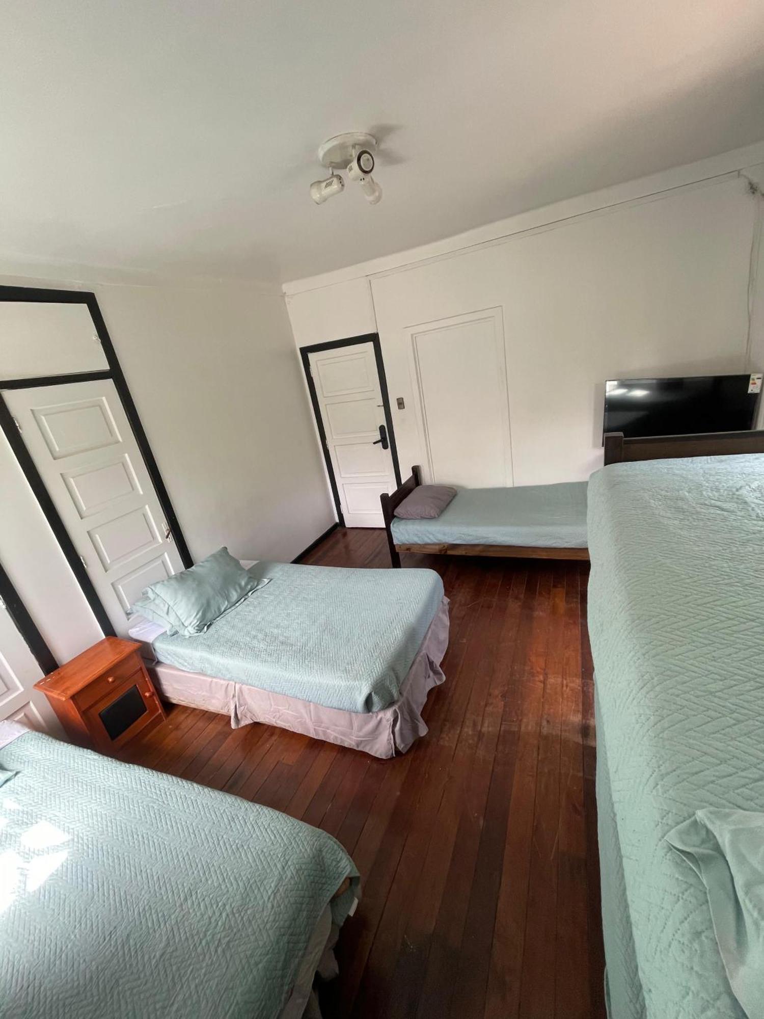 Hostal Valle Norte Vina del Mar Bagian luar foto